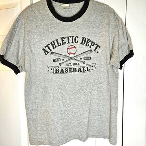Graphic tshirt Athletic Dept. Baseball tshirt size L.